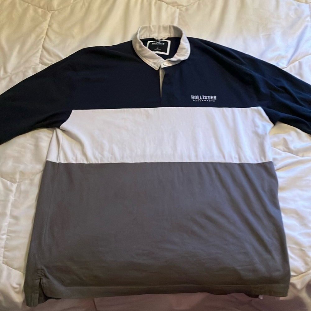 Hollister Navy and Gray Colorblock Polo